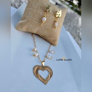 Pearls of Heart Necklace SET by LanMar
